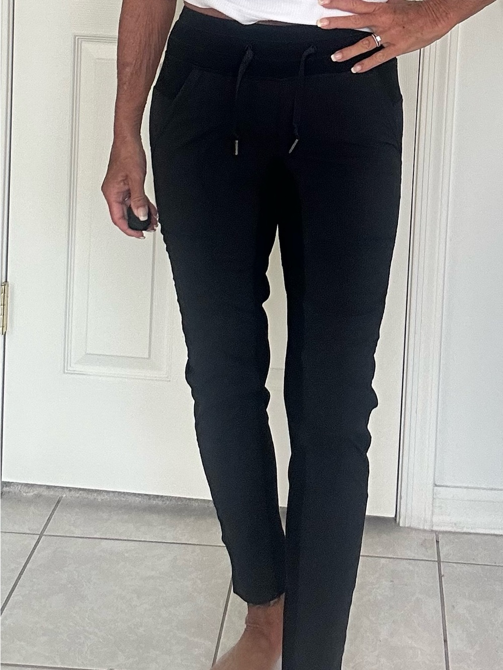 lululemon athletica Black Dance Studio Athletic Pants 2 good condition